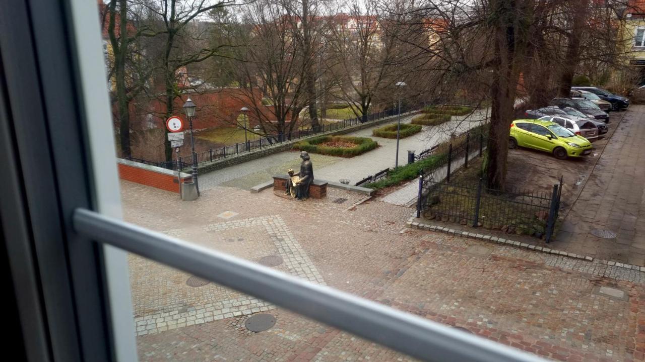 Amfiteatr Stare Miasto Opolznevoye Bagian luar foto